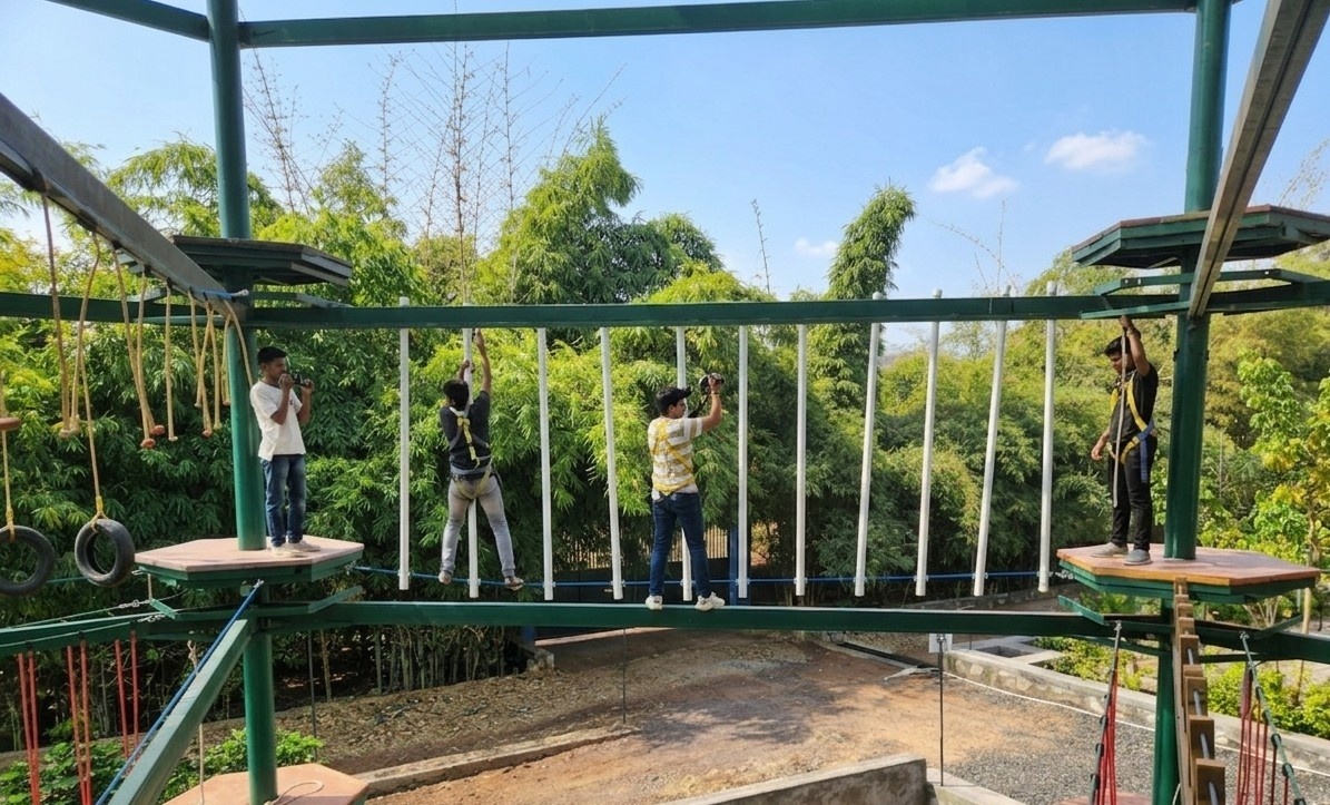 Rope adventure activity