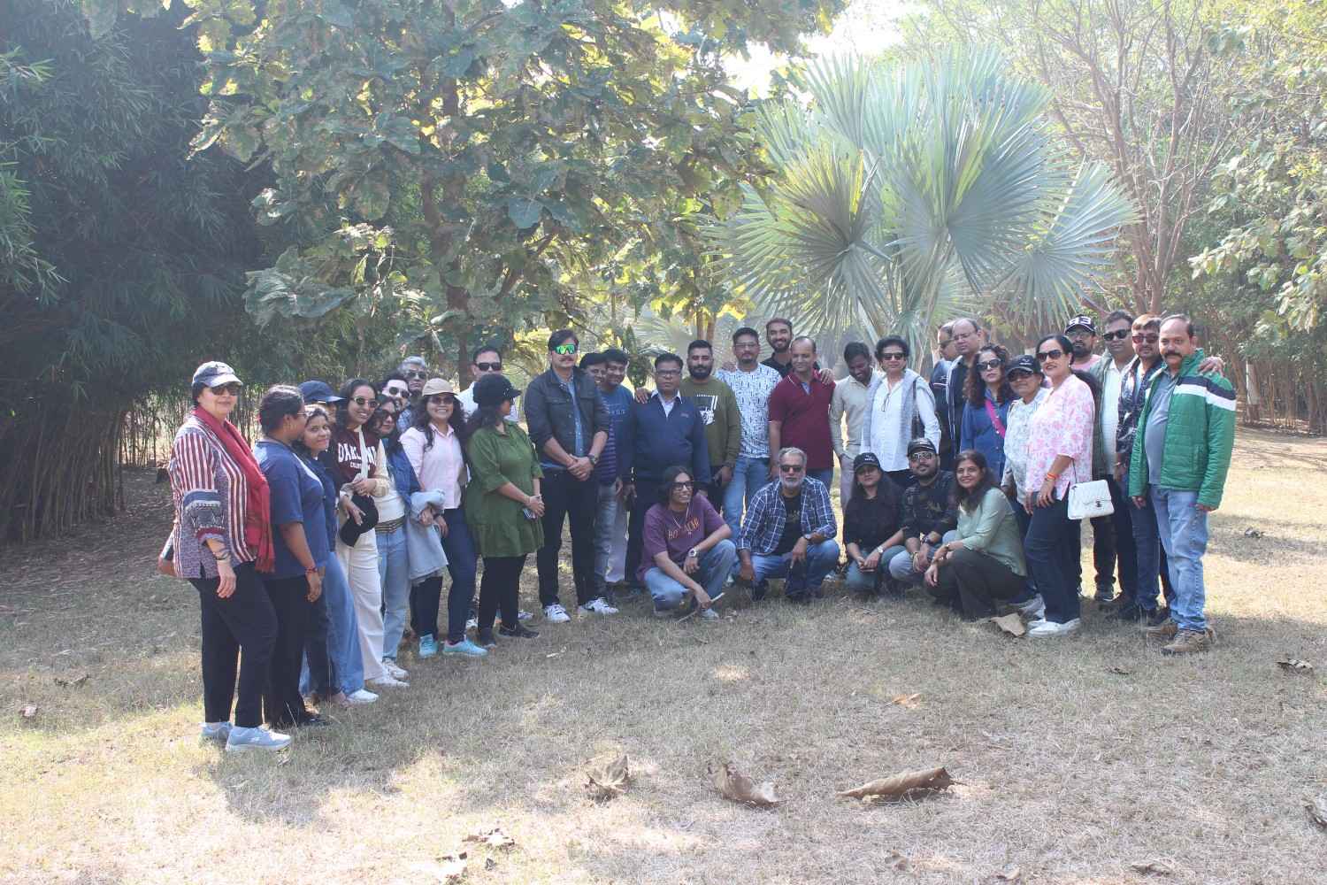 Large group photo in park
